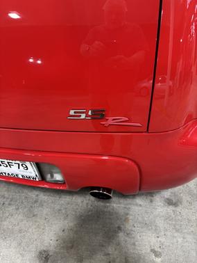 2005 Chevrolet SSR Base