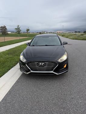 Black 2019 Hyundai SONATA SE