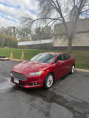 2016 Ford Fusion SE