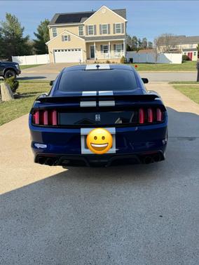 2016 Ford Shelby GT350 Base