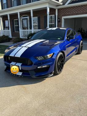 2016 Ford Shelby GT350 Base