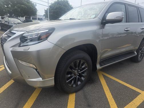 2023 Lexus GX 460 Premium