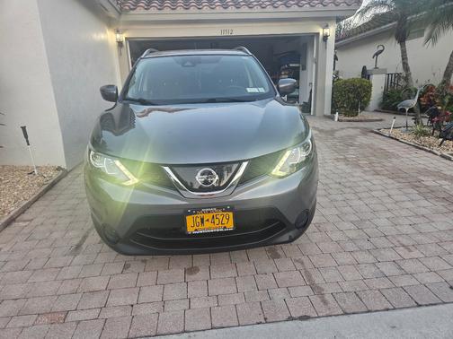 2019 Nissan Rogue Sport SV