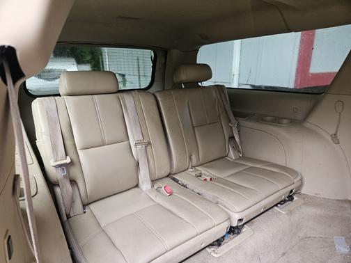 2011 GMC Yukon XL 1500 SLT