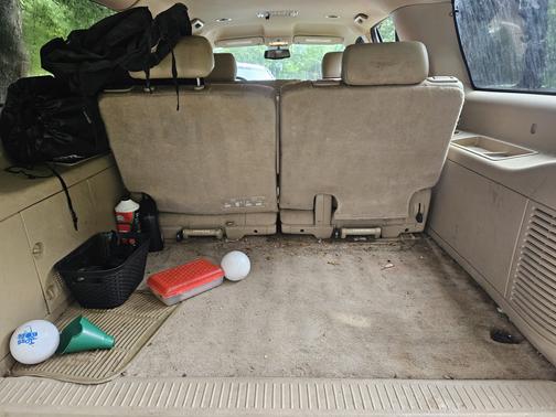 2011 GMC Yukon XL 1500 SLT