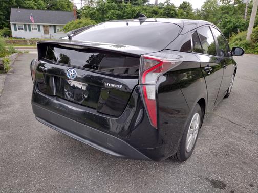 2016 Toyota Prius Two