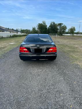 Black 2002 Lexus LS 430 Base