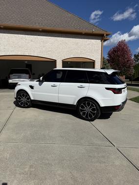 2021 Land Rover Range Rover Sport HSE Silver Edition