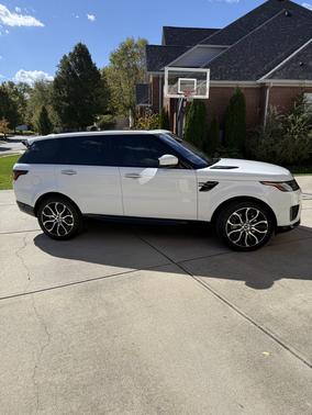 2021 Land Rover Range Rover Sport HSE Silver Edition