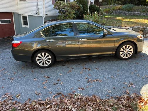 Green 2014 Honda Accord EX-L