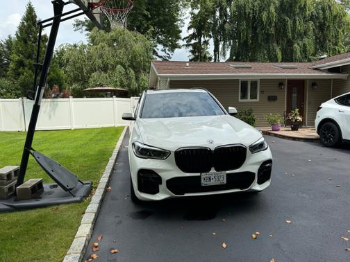 2023 BMW X5 PHEV xDrive45e