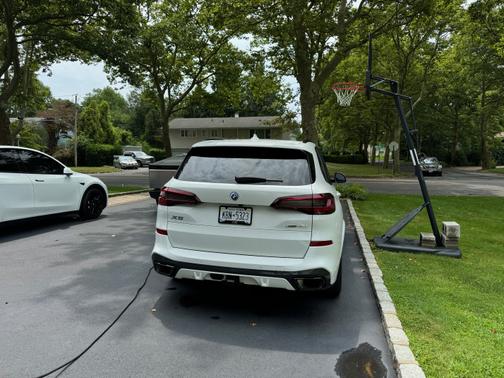 2023 BMW X5 PHEV xDrive45e