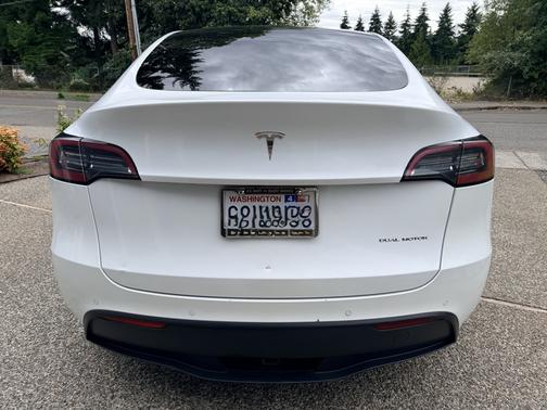 White 2022 Tesla Model Y Long Range