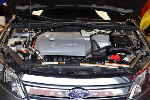 2010 Ford Fusion Hybrid Base