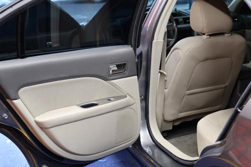 2010 Ford Fusion Hybrid Base