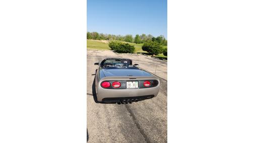 Beige 2000 Chevrolet Corvette Base