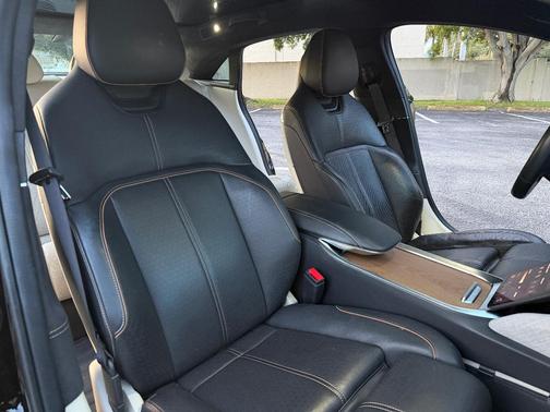 Black 2022 Lucid Air Grand Touring