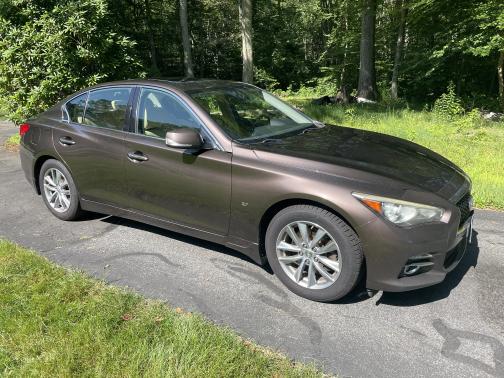 2014 INFINITI Q50 Premium