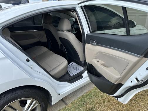 2019 Hyundai ELANTRA Value Edition
