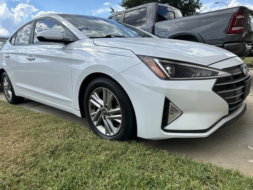 2019 Hyundai ELANTRA Value Edition