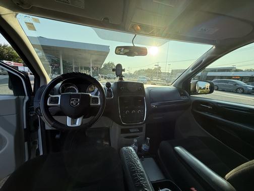 2015 Dodge Grand Caravan AVP/SE
