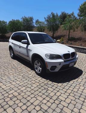 White 2011 BMW X5 xDrive35i