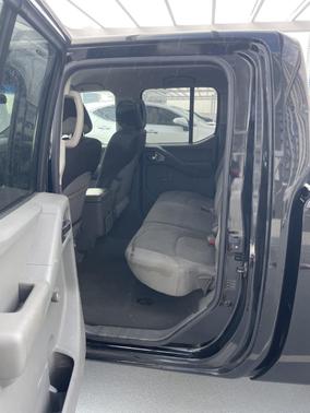 2008 Nissan Frontier SE Crew Cab