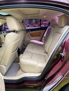 2011 Lincoln MKZ Base