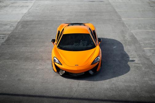 2016 McLaren 570S Base