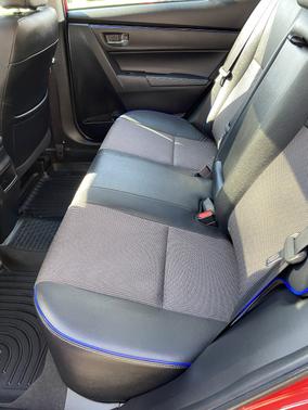 Red 2018 Toyota Corolla SE