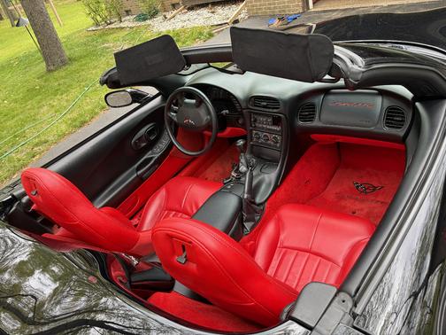 Black 2000 Chevrolet Corvette Base