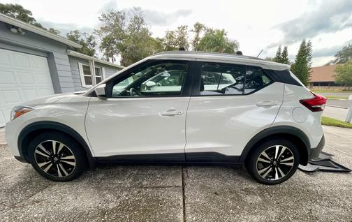 2020 Nissan Kicks SV