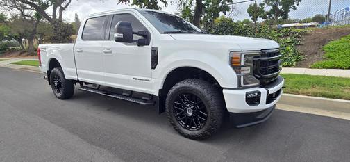 White 2021 Ford F-350 Lariat