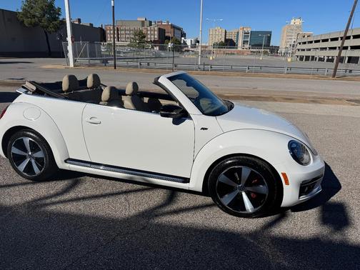 White 2014 Volkswagen Beetle DSG 2.0T R-Line w/Sound