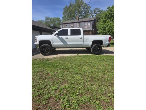 2015 Chevrolet Silverado 1500 1LT