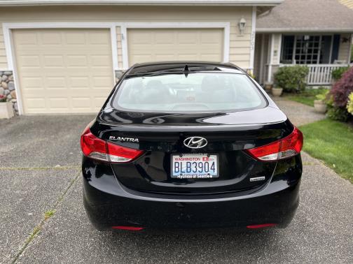 2012 Hyundai ELANTRA Limited