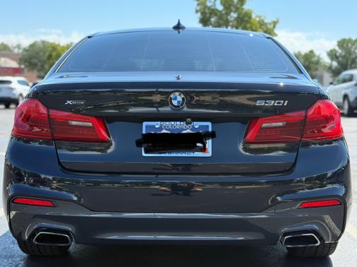 2019 BMW 530 i xDrive