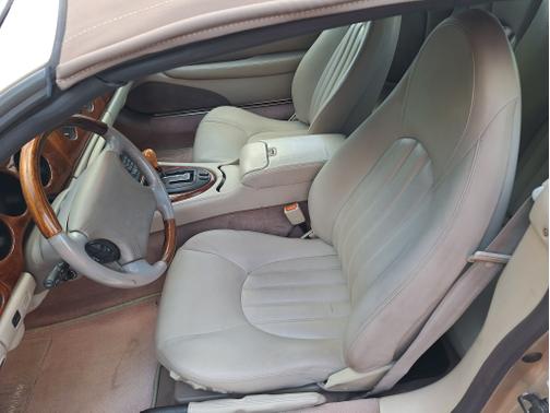 2000 Jaguar XK8 Base