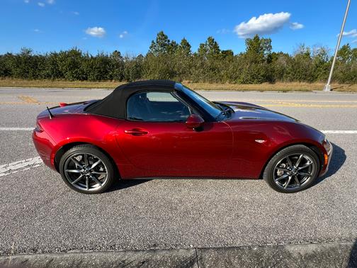 2023 Mazda MX-5 Miata Grand Touring