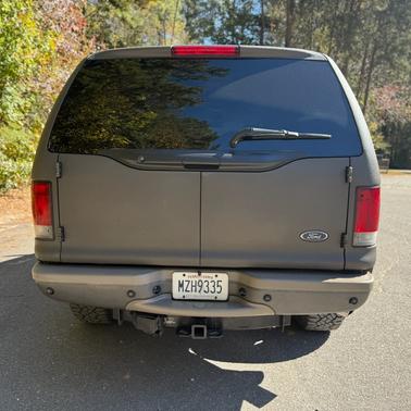 2005 Ford Excursion Limited