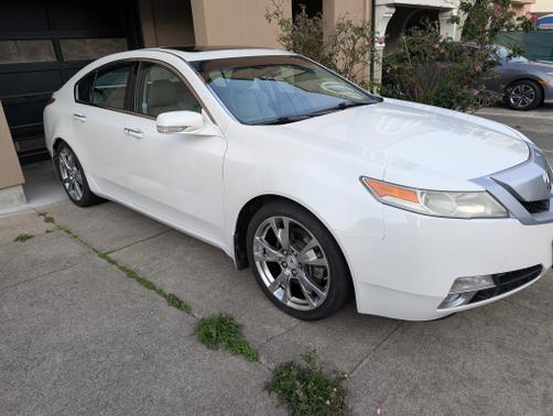 2011 Acura TL Technology