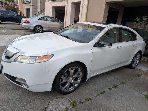 2011 Acura TL Technology