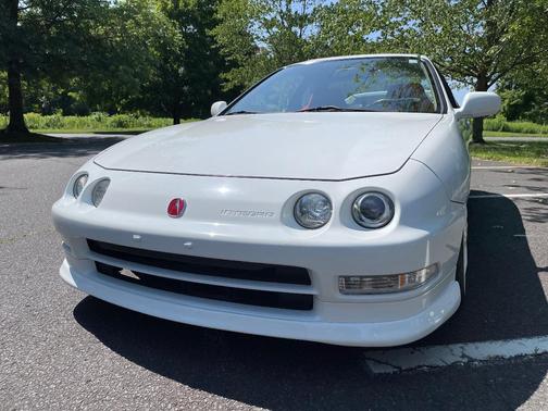 White 1994 Acura Integra GS-R
