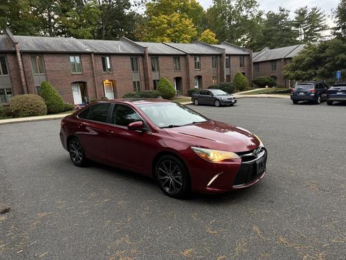 Red 2015 Toyota Camry XSE