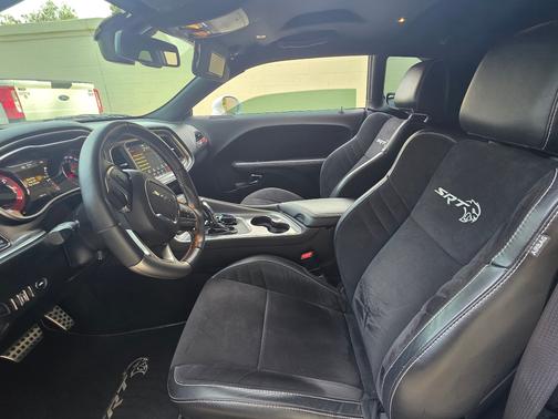 White 2018 Dodge Challenger SRT Hellcat