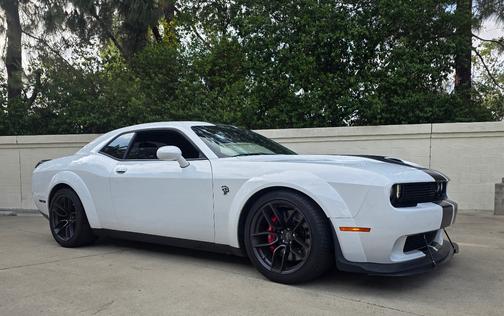 White 2018 Dodge Challenger SRT Hellcat