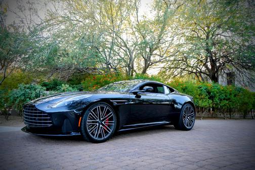 2024 Aston Martin DB12 Base