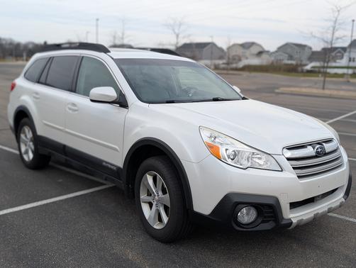 2014 Subaru Outback 3.6R Limited