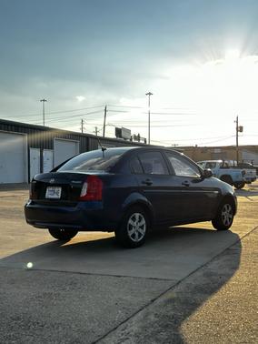 2011 Hyundai Accent GLS