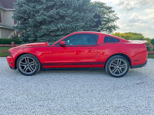Red 2011 Ford Mustang V6